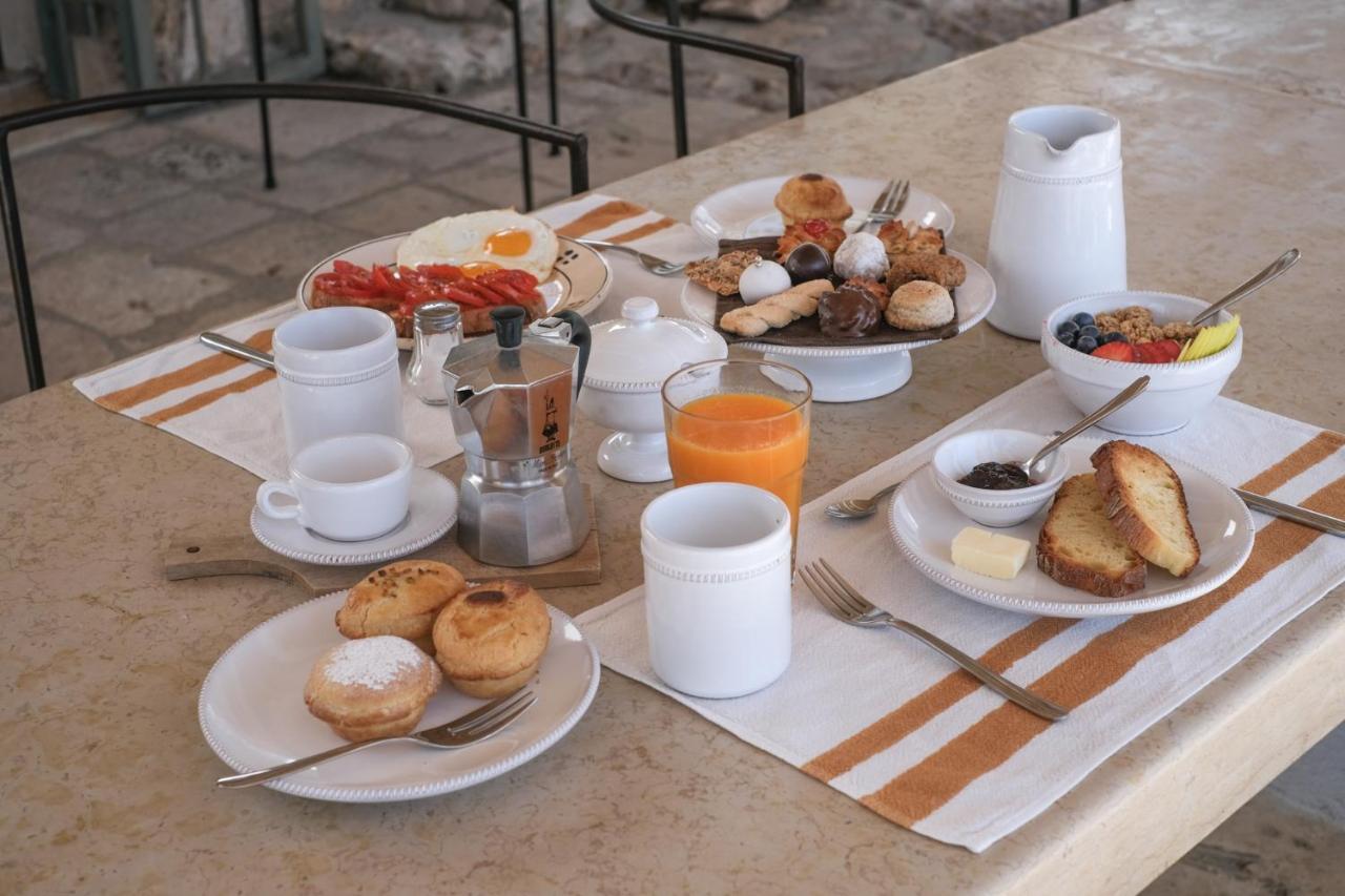 オストゥーニ Regina Di Ulivi Bed & Breakfast エクステリア 写真