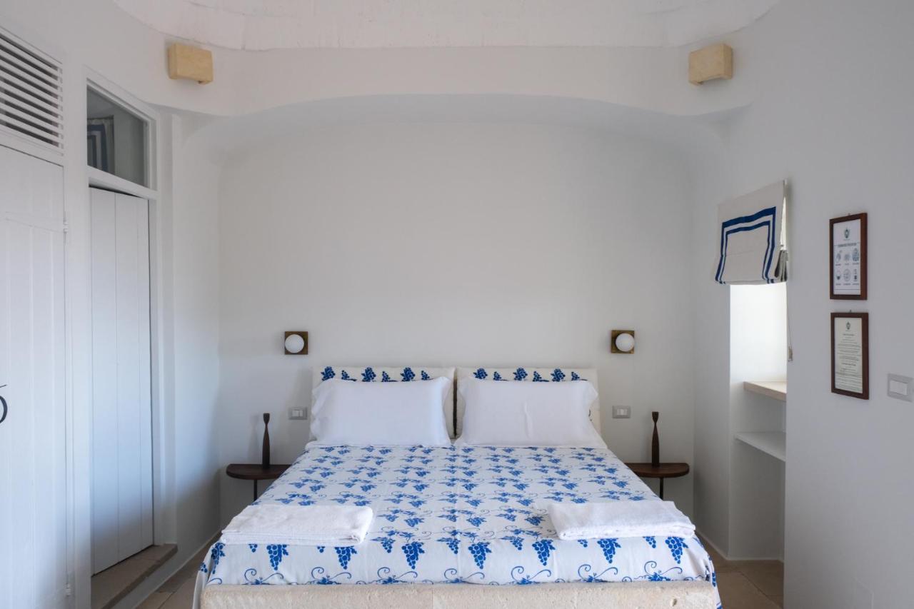 オストゥーニ Regina Di Ulivi Bed & Breakfast エクステリア 写真